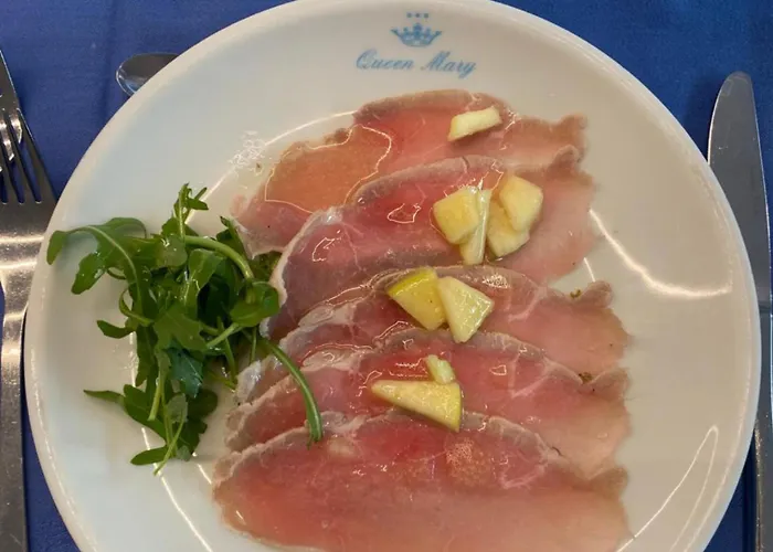 Hotel Queen Mary Cattolica