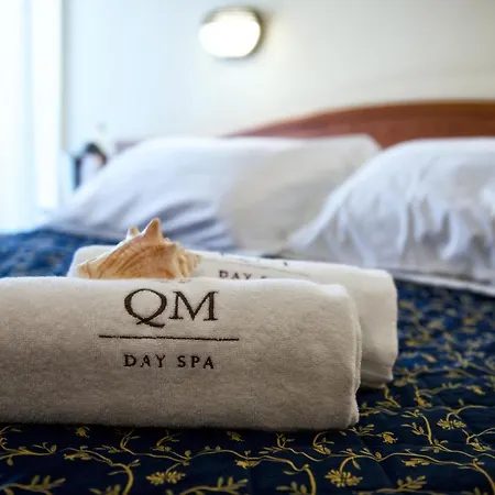 Queen Mary Cattolica