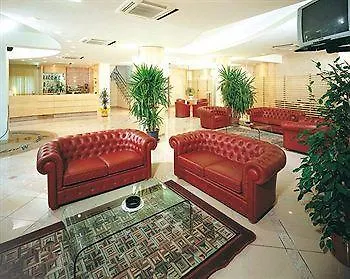 Queen Mary 3*